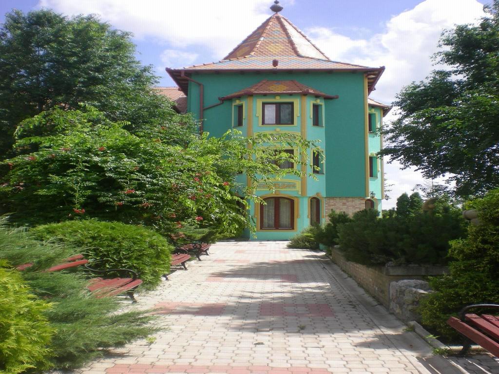 Vinski Dvor Palić Exterior foto